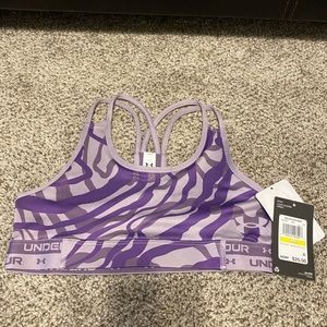 Under Urmor Sport top size YMD/M for girl. New.